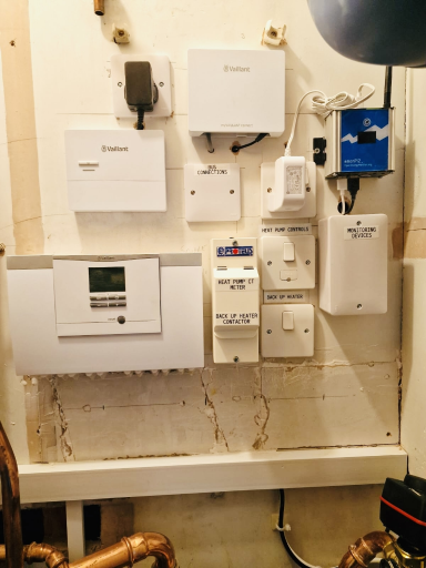 Domestic Air Source Heat Pump Electrics Medium